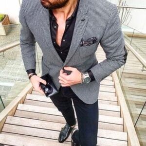 NWT 100% SILK MEN’S POCKET SQUARES